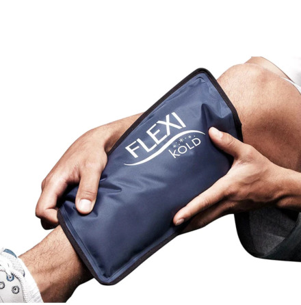 Flexikold gel cold pack half size in use